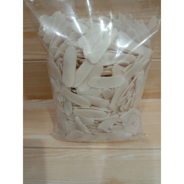 

Kerupuk mentah putih bentuk lidah 1 kg
