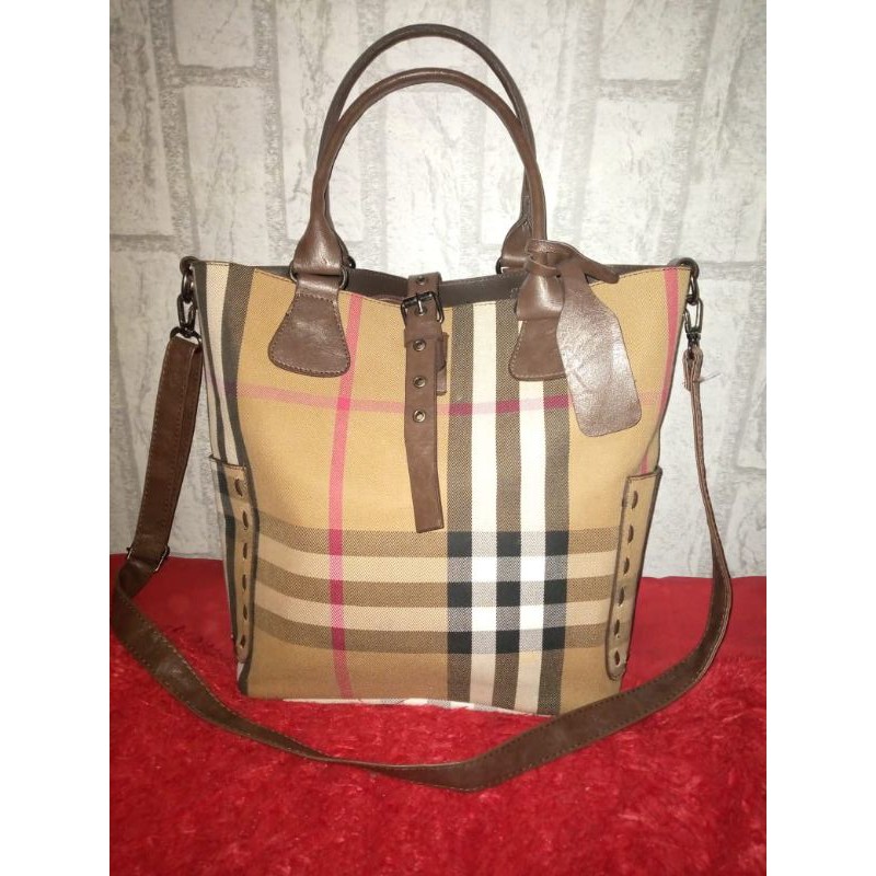 Tas Second Ala Burberry Import