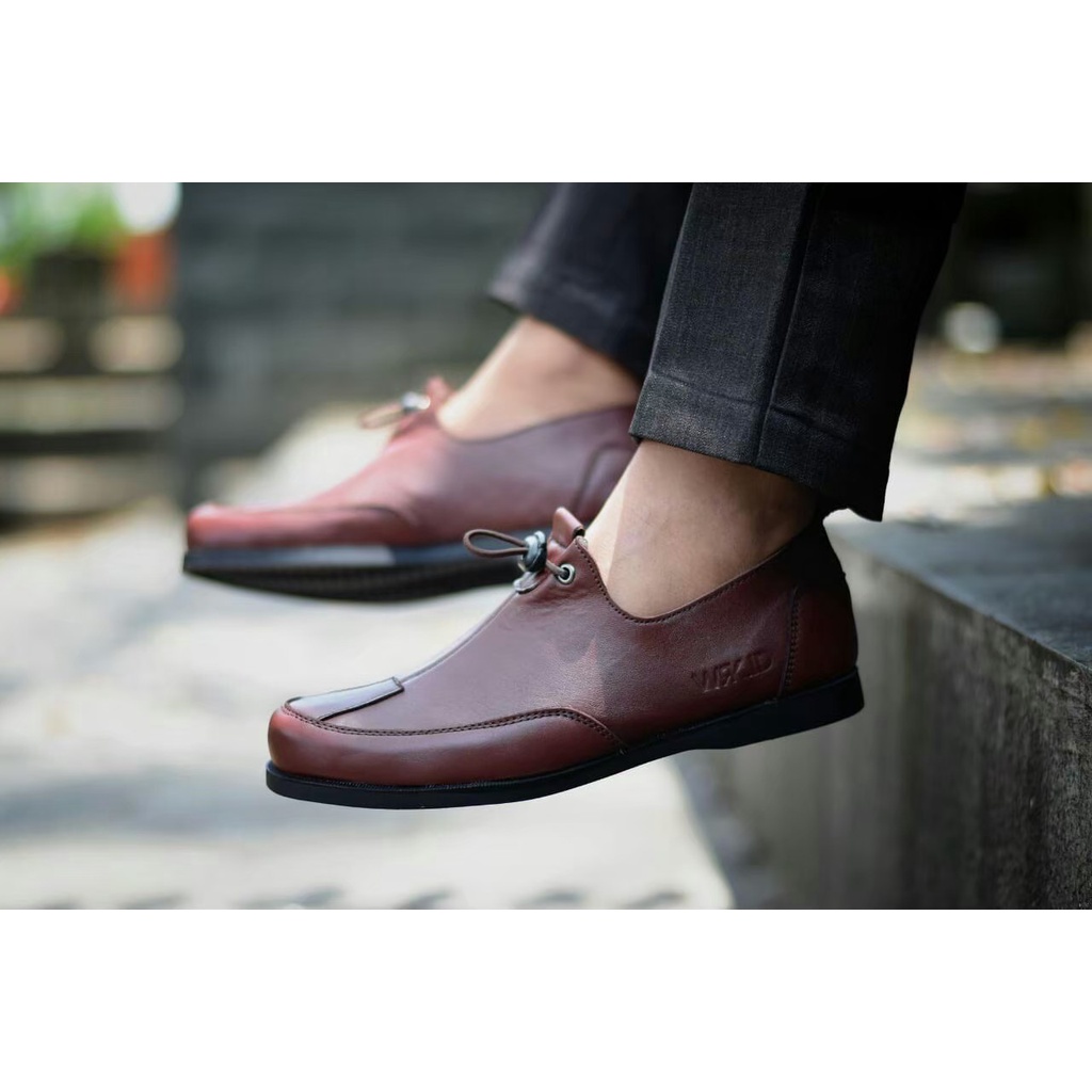 BURAY X SEPATU FORMAL SLIP ON PRIA LOAFER DEWASA WARKA KULIT ASLI ORIGINAL CASUAL PANTOPEL FORMAL PRIA FASHION KERJA KANTOR SEKOLAH KULIAH WISUDA KONDANGAN GURU PNS PESTA RESMI NYAMAN PANTOFEL PANTOPLE KULIT PRIA PANSUS FASHION TRANDY KEKINIAN BERKUALITAS