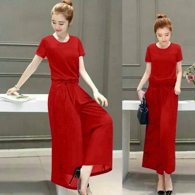 Jumpsuit merah