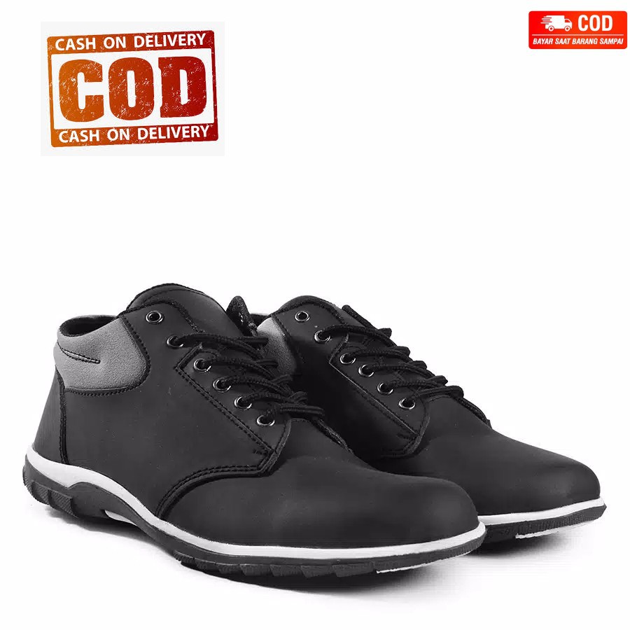 (COD) Sepatu Pria Slip On Casual Olahraga Sporty