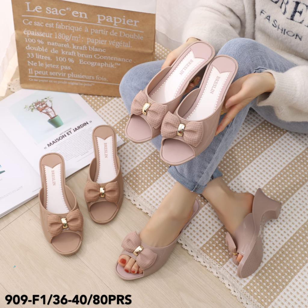 Heels Jelly Wanita Import Breslin 909