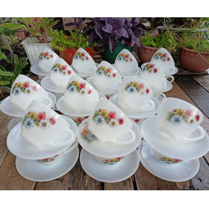 CANGKIR lawas ARCOPAL FRANCE