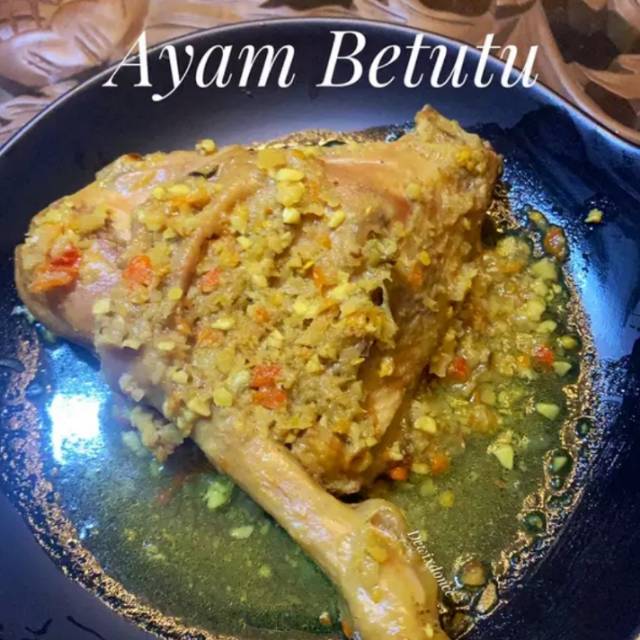 

Ayam kampung betutu