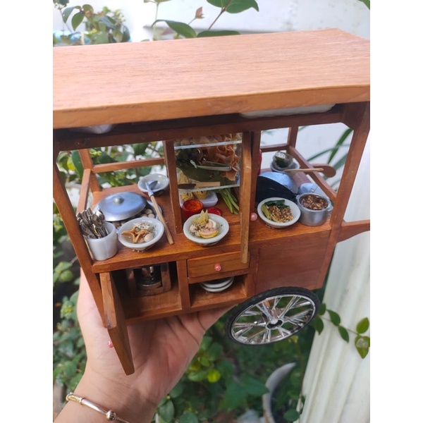 Miniatur Gerobak Bakso dan Mie Ayam