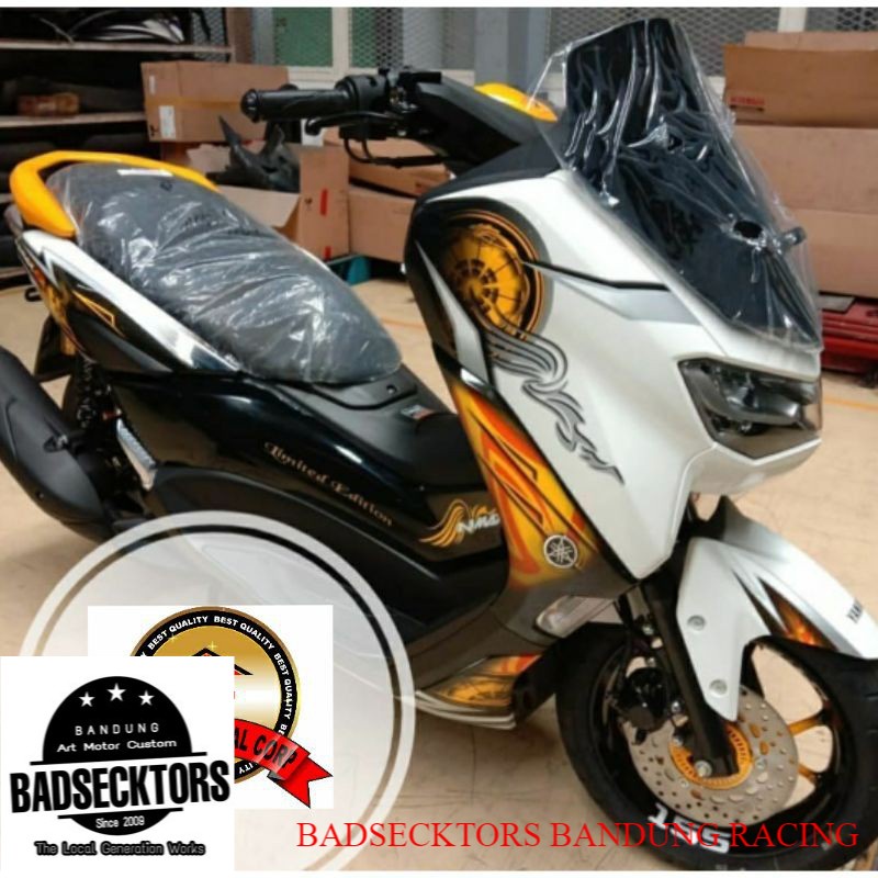 Decal NMAX Sticker Full Body NMAX Motif Limited Edition Putih orange keren