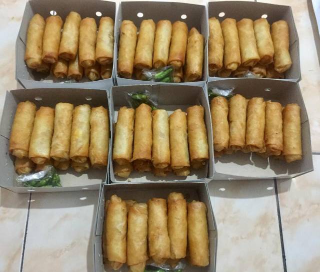 Lumpia Ayam Harga Per Box Isi 10 Biji Shopee Indonesia