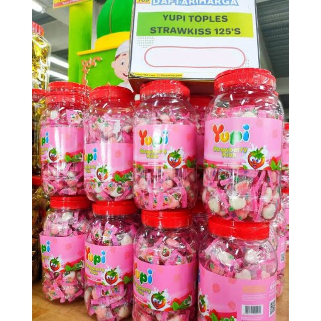 

permen yupi strawberry kiss yupi stoberi toples isi 125 pcs