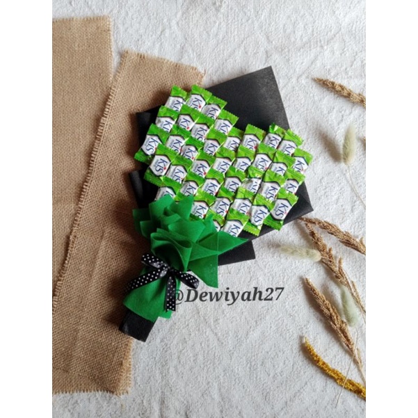 

(READY) BUCKET PERMEN / BUCKET PERMEN KISS / KADO ULTAH / KADO WISUDA