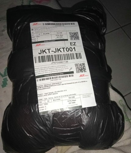 Bantal 30*30 Kombinasi Yelvo/rasfur