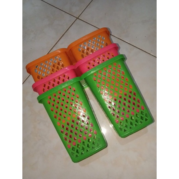 TEMPAT SENDOK GANTUNG TEMPAT SENDOK TEMPEL TEMPAT SENDOK GANDENG WARNA TEMPAT SENDOK PLASTIK MURAH