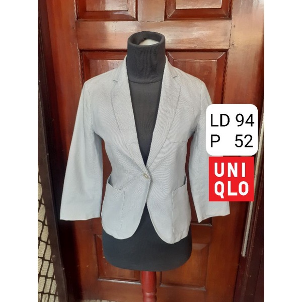 Uniqlo Grey Blazer Woman - preloved