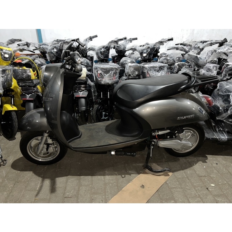 Sepeda Motor Listrik Uwinfly Golden Turtle GT 2ND LIKE NEW 98%