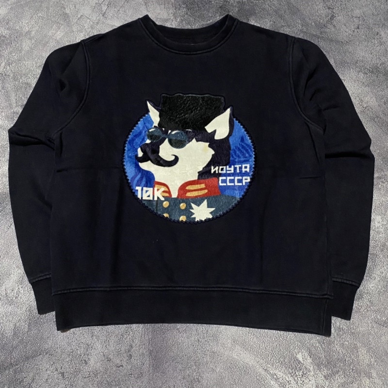 CREWNECK BEYOND CLOSET SECOND ORIGINAL