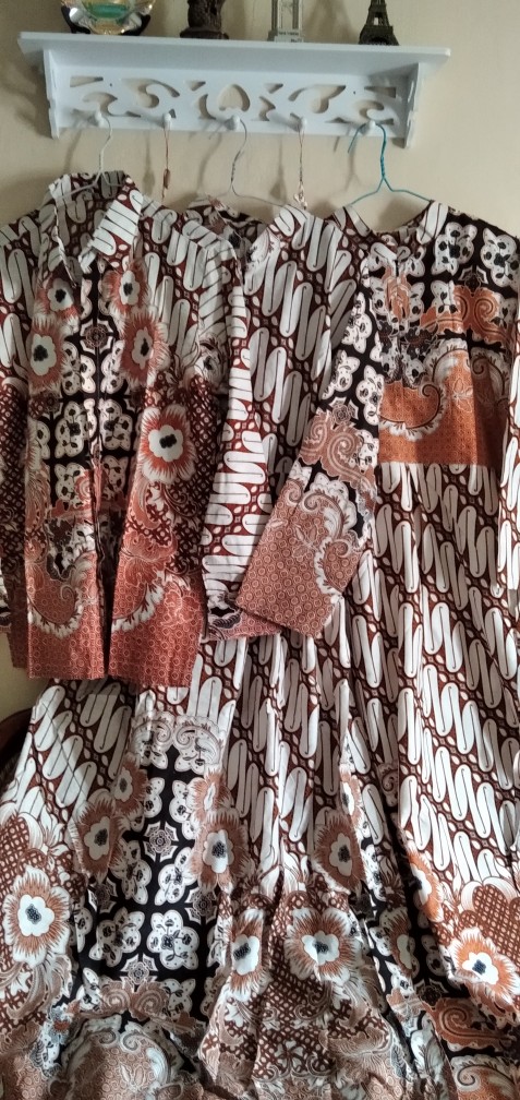 Maura Couple - Sania Ruffle Batik Couple Jumbo Ori Ndoro Jowi Dnt Garansi Termurah Shopee - Solo