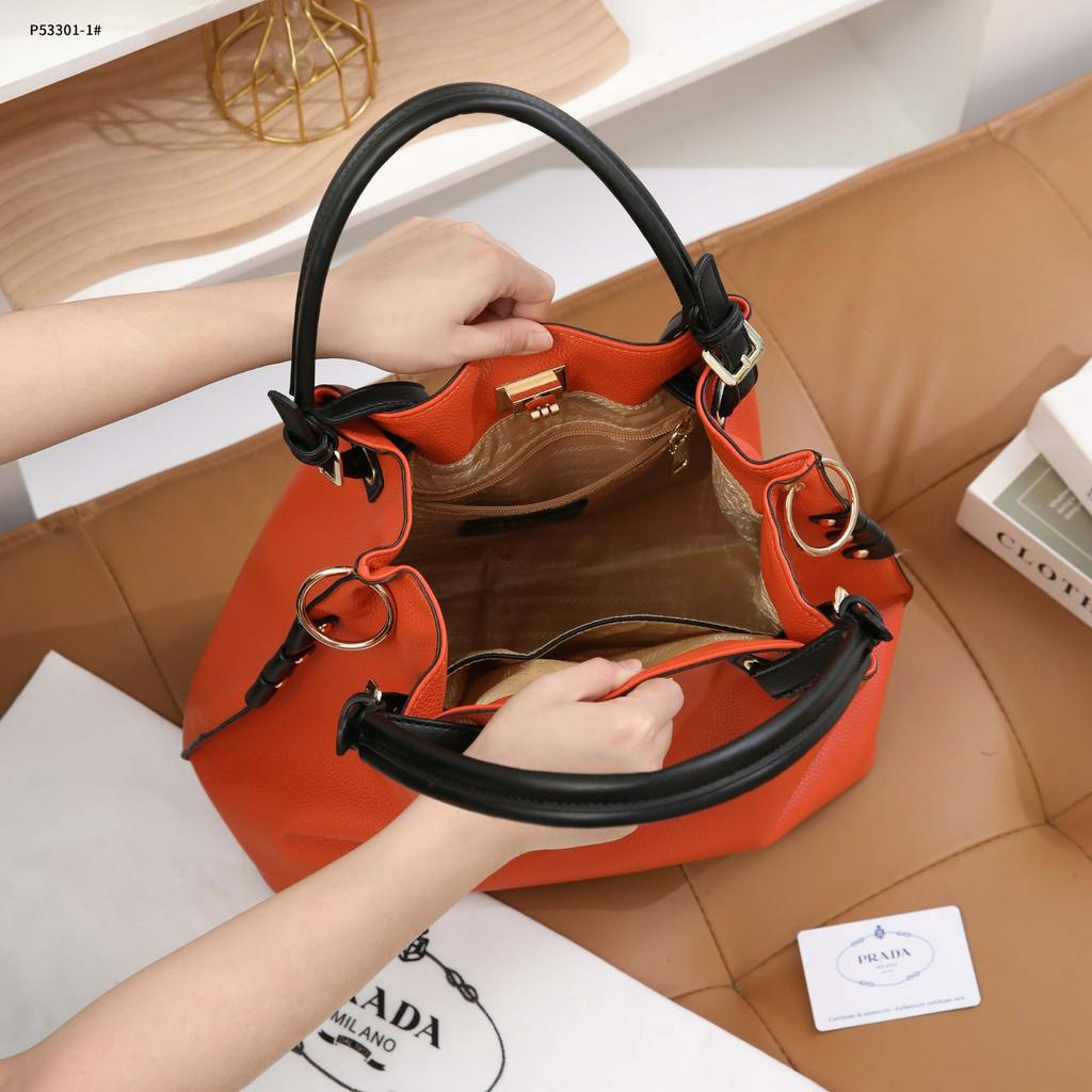 P53301-1 Leather Bag With Slingbag