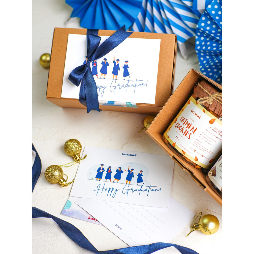 Graduation Hampers / Hampers Wisuda - Oatmeal Cookies 2 Jar + FREE Greeting Card + Pita