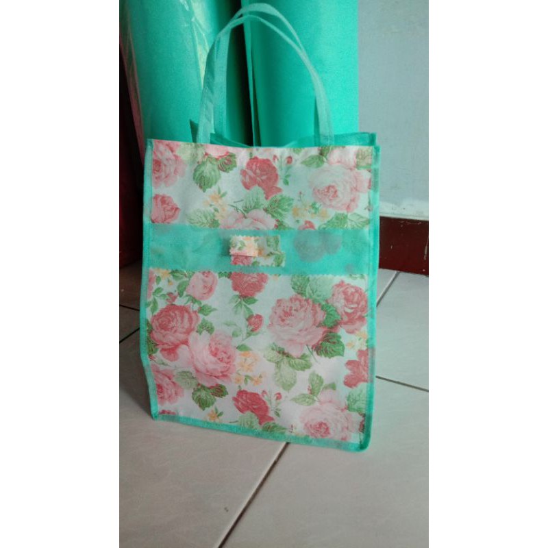 

Goodie Bag / Tas Kemasan