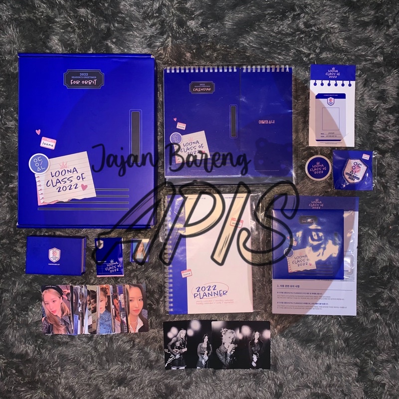 SHARING LOONA SEASON’s GREETINGS 2022