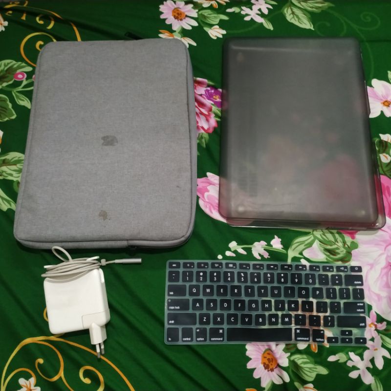 Macbook Pro mid 2012 md101 / ssd 240 / ram 8gb