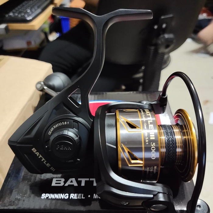 Reel Penn Battle Iii 5000 Power Handel Cv