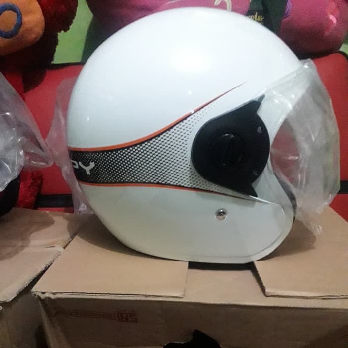 Helm Scoopy New PUTIH -