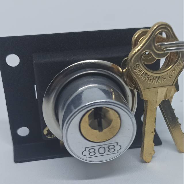 Kunci lemari 808