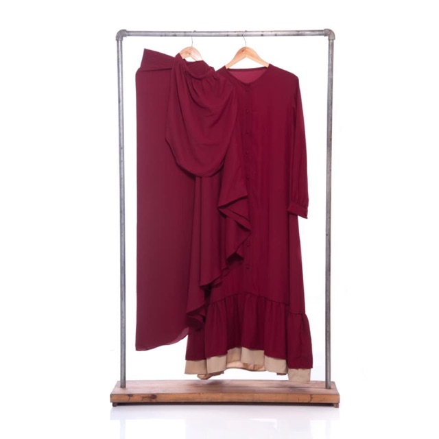 reject stock Set Sarah yoris caltri