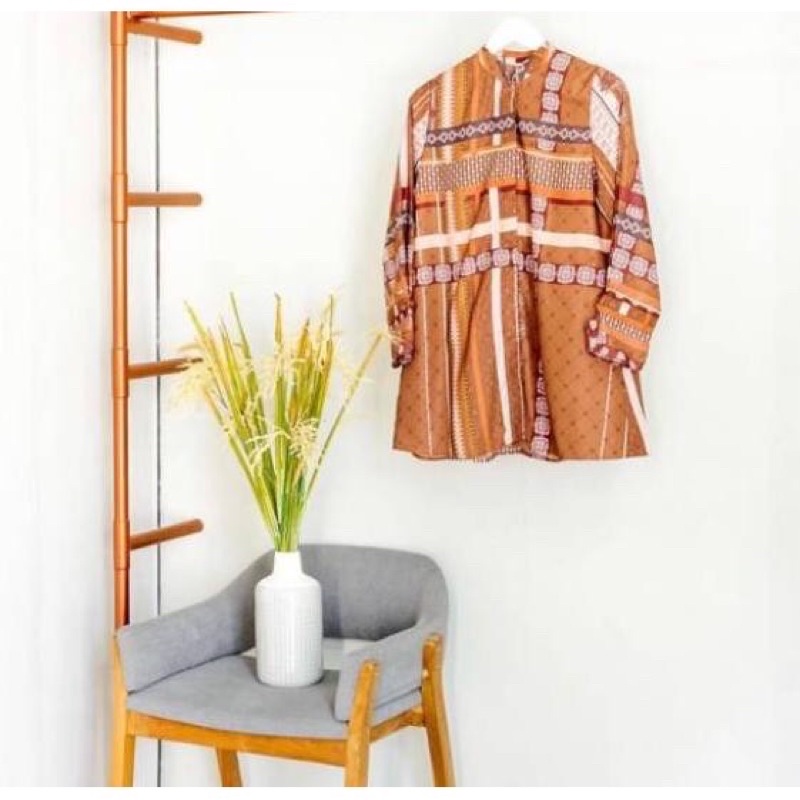 Kula Top Ria Miranda pl Size S - Preloved Ria Miranda - vvgc