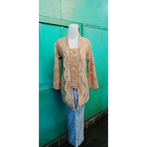 kebaya Kutubaru/Kebaya broklat kutubaru