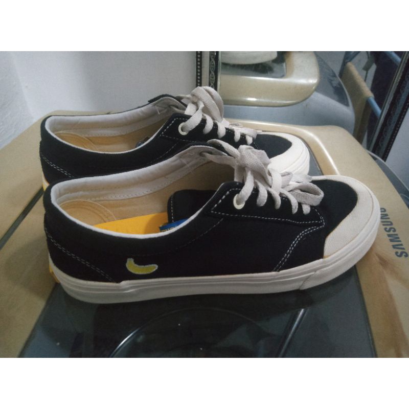 sepatu fyc mutt black size 41