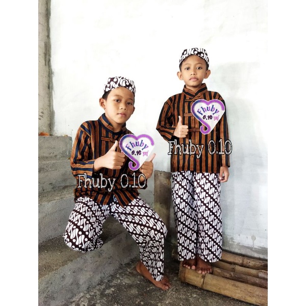 Setelan Surjan Lurik Anak Model Shanghai Koko - Baju Lurik+Celana Batik putih+Blangkon - Baju Adat k
