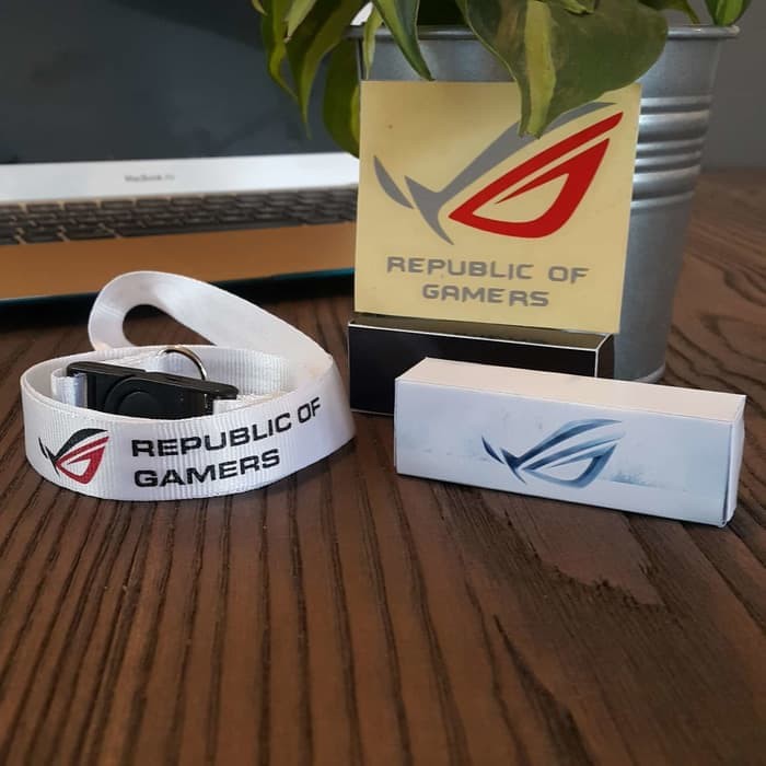 Gantungan POD Vape ID Card Lanyard nametag Kantor Kuliah MOBA Lanyard ASUS ROG Import Free Stiker
