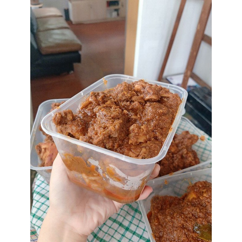 

RENDANG AYAM uk 1kg