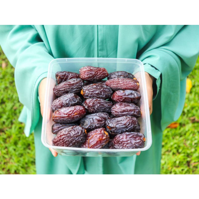 

Kurma Medjool Medjool Premium 1kg / Medjool Palestine Jumbo / Mejol Palestine Jumbo Grade A