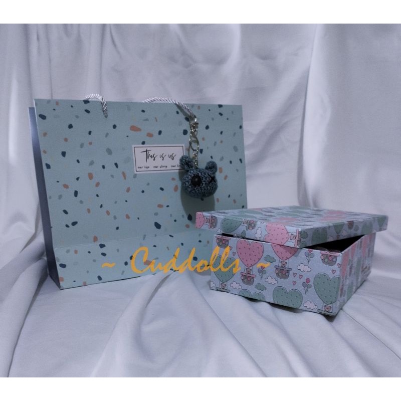 

KARDUS HIAS / BIASA / Luxury packaging