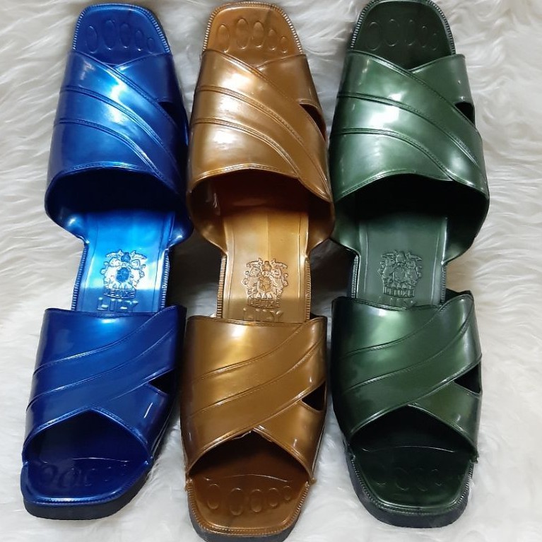 [COD MEDAN] SANDAL LILY KARET AWET TAHAN LAMA