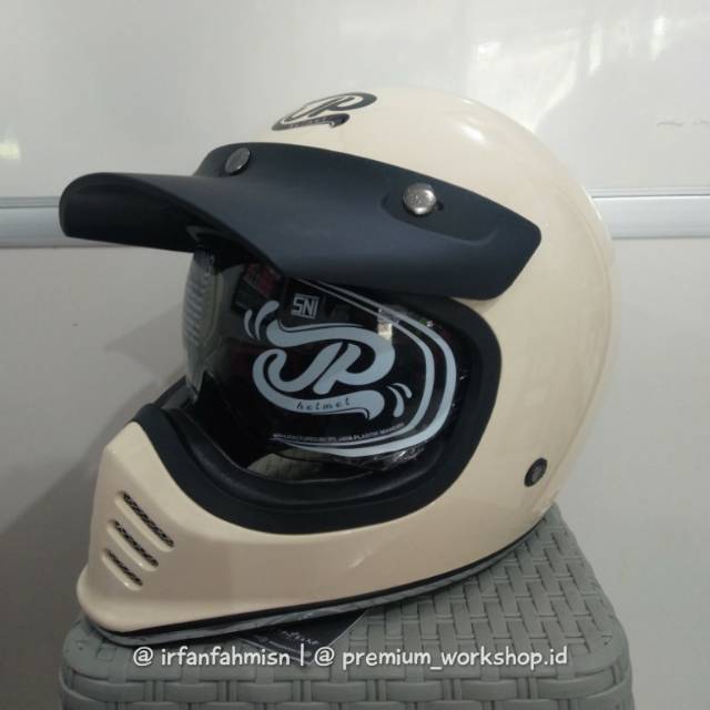 HELM RETRO JP SIGNATURE