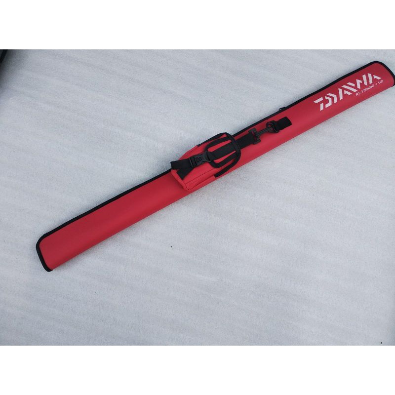 Tas Pancing Daiwa Hardcase Model Pedang || Variasi motif-Merah pedang (daiwa)