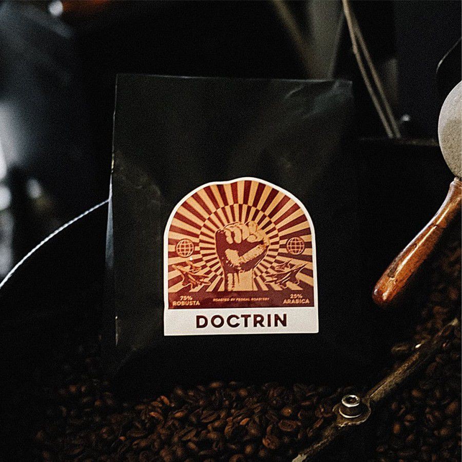 

KOPI HOUSE BLEND DOCTRIN 1KG BAHAN BAKU ES KOPI SUSU