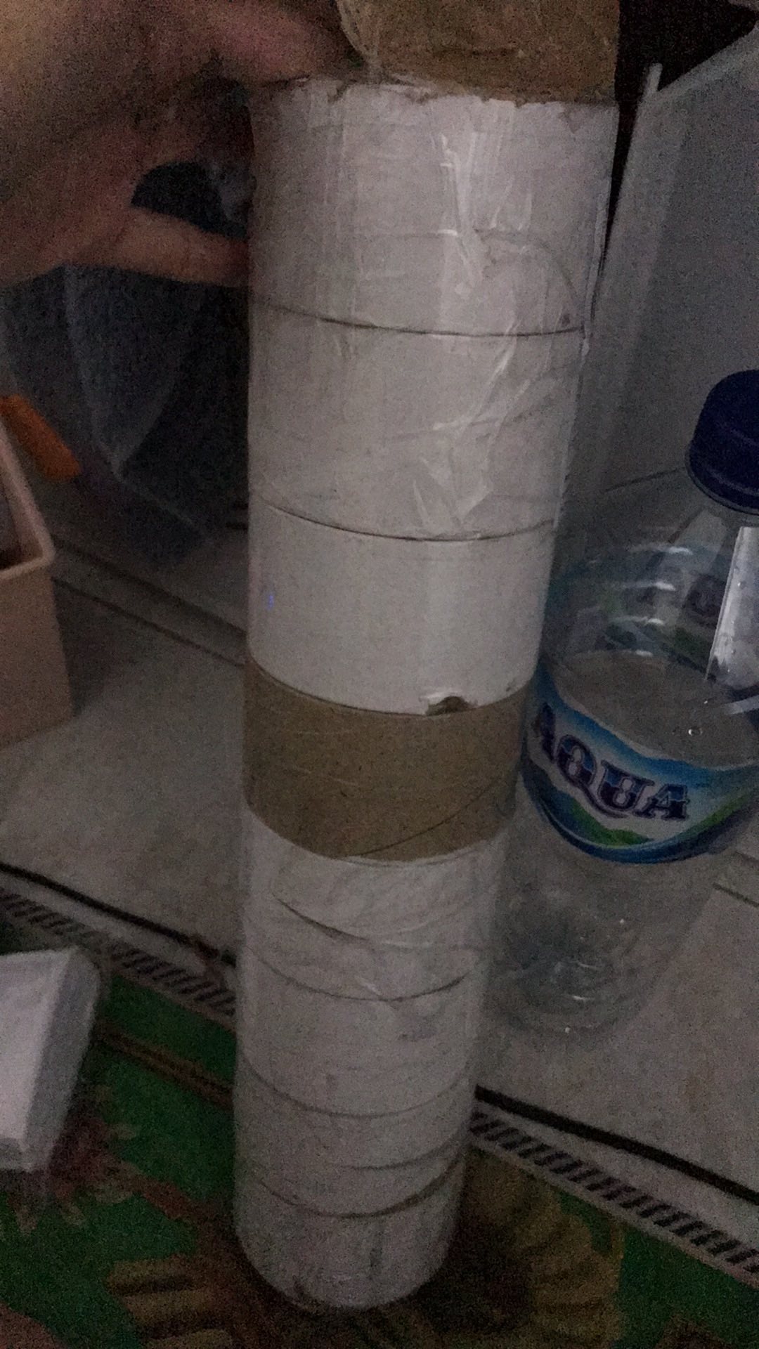 Wpc Pembersih Porselen Biru Botol Isi 800ml