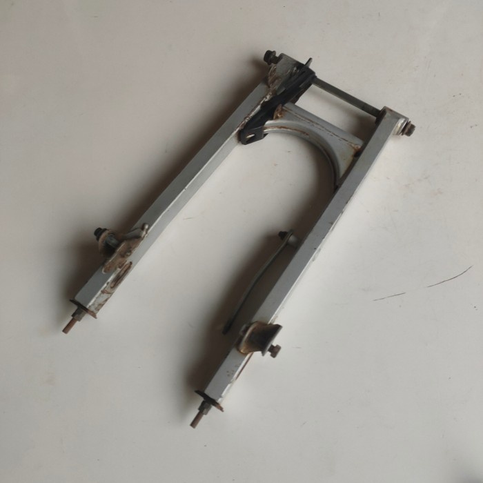 swing arm jupiter z . fork arm jupiter z original