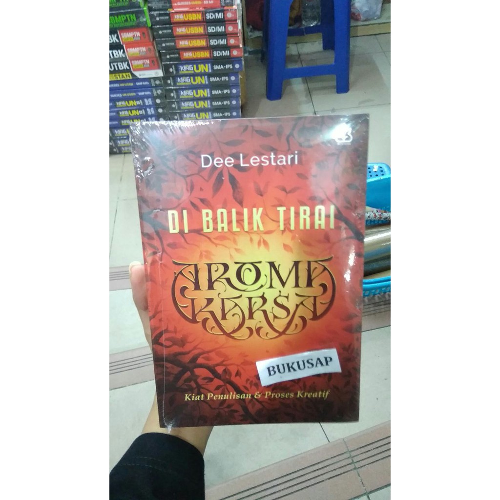 Buku Novel Di Balik Tirai Aroma Karsa - Dee Lestari Original