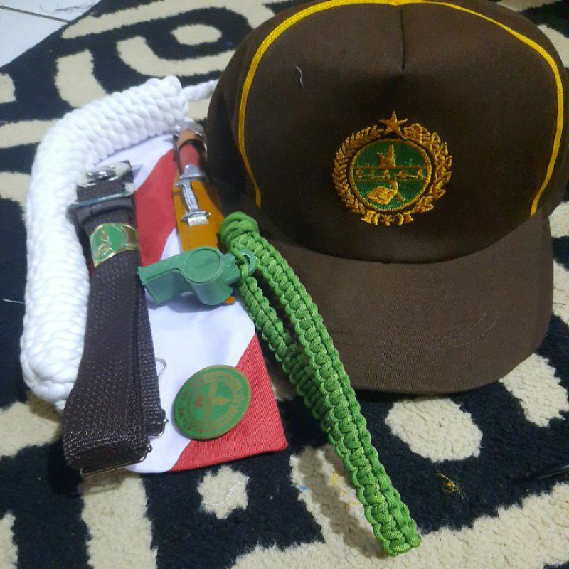 ATRIBUT STELAN KOMPLIT HIJAU+TOPI SIAGA SD (PAKET HEMAT)