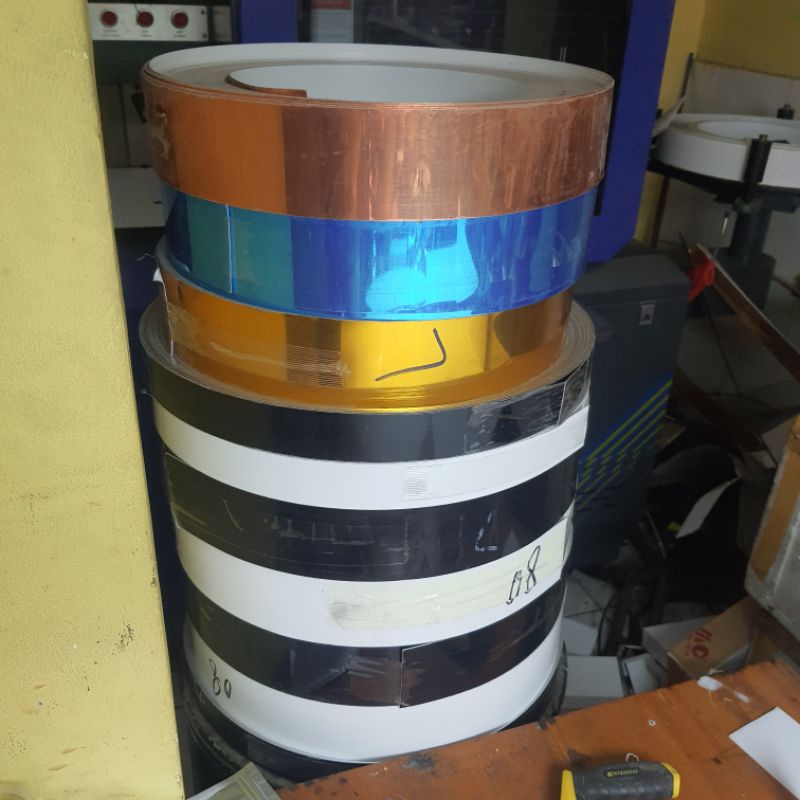 alumunium coil pinggiran huruf timbul edging 100m/roll 0.8mm lebar 7cm/4cm