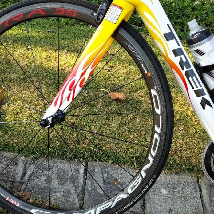 Sepeda Road Bike Trek Madone 7 tahun 2017 Brompton MTB Sepeda Lipat