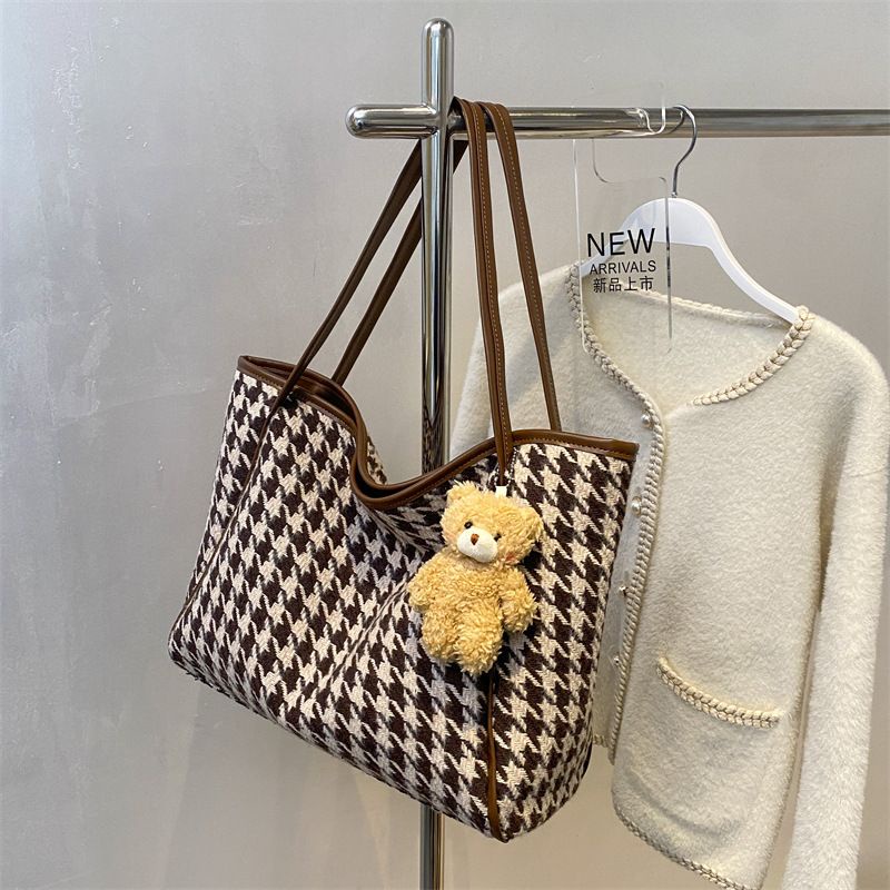 201716 Tas Tote Wanita Import Totebag Cewek Impor Shoulder Bag Cewe (1 KG MUAT 2) LT2057 GT1936 BQ3395 EL5716