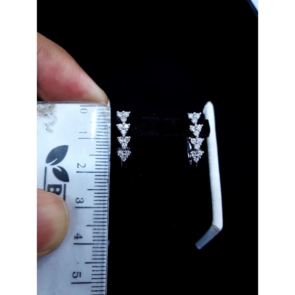 giwang jepit motif love mata 3 buluhan emas putih berlian