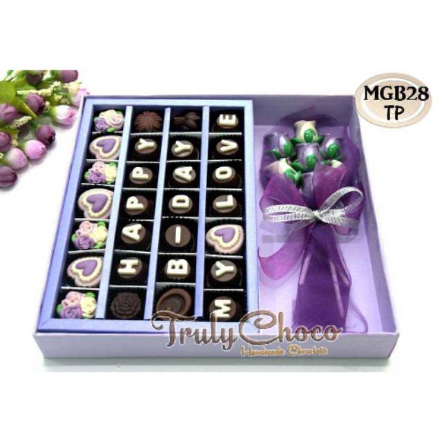 

Hadiah kado ulang tahun cokelat Trulychoco exclusive tema ungu