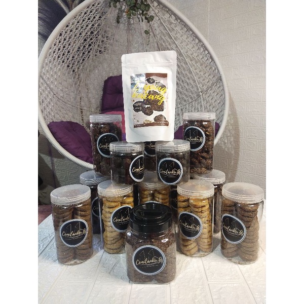 

Kue Mini Bembeng Kacang